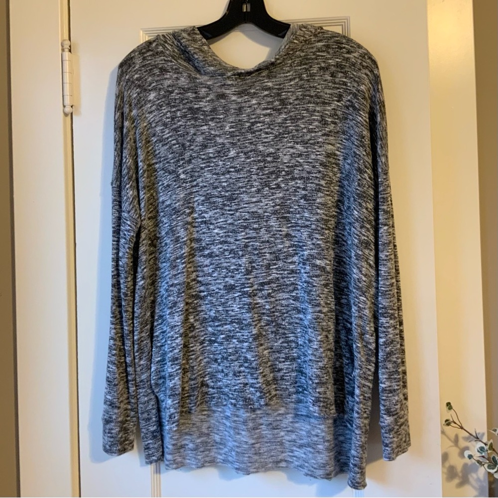 American Eagle Soft & Sexy Plush Hooded Grey Lounge Top